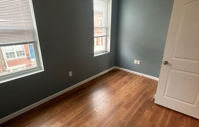 Beautiful 2-Bedroom Apartment Near Temple University | Central Air | Furnished Option Available | Internet Included