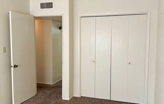 McCourry St 3300 - 3316
