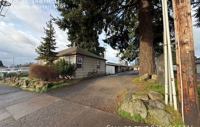309 SE 148 ST