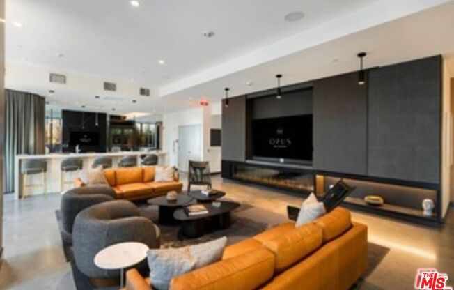 1 bed, 1 bath, 785 sqft, $3,267, Unit 309