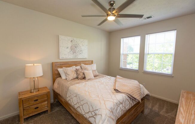 2 beds, 2 baths, 1,033 sqft, $1,829, Unit 12-12103
