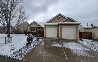 3 beds, 2 baths, $2,300