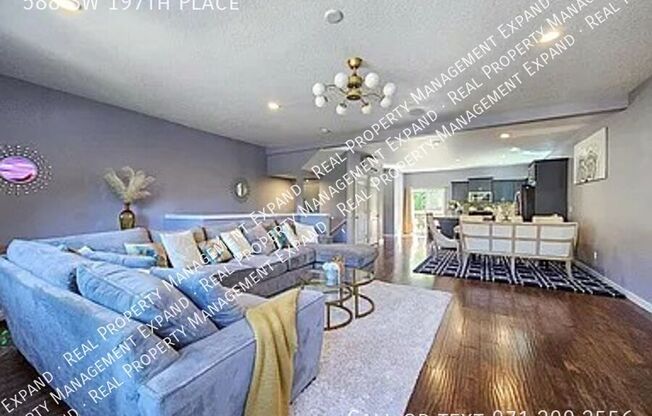 588 SW 197 PL