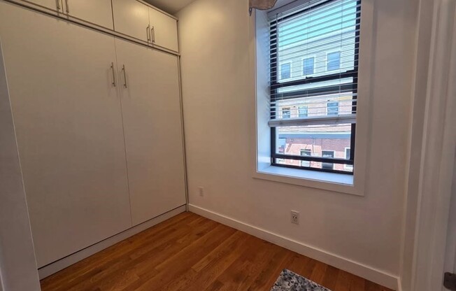 Studio, 1 bath, $1,495, Unit 26