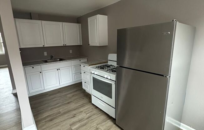3 Bed, 1 Bath Townhome in Darby