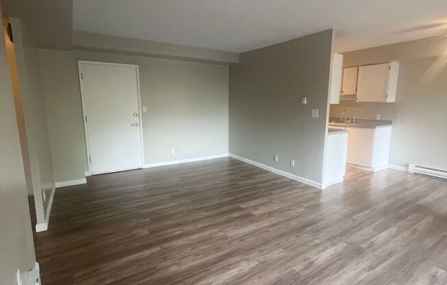 1 bed, 1 bath, 646 sqft, $1,475, Unit 104