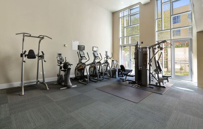 2 beds, 2 baths, $2,995, Unit #513
