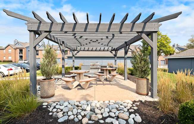 Weston Point Apartments - BBQ and picnic areas poolside and throughout the community