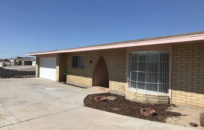 Call for a showing (928) 453-2606