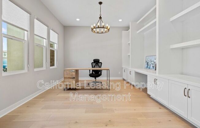 28649 WINDBREAK TERRACE