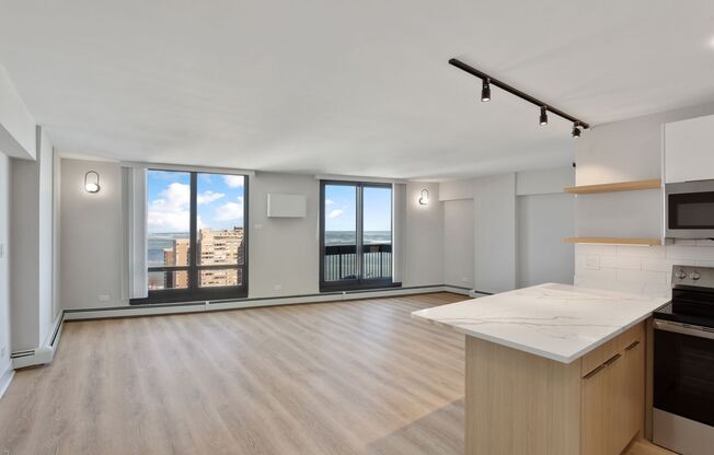 3 beds, 1.5 baths, 1,001 sqft, $3,500, Unit 28E