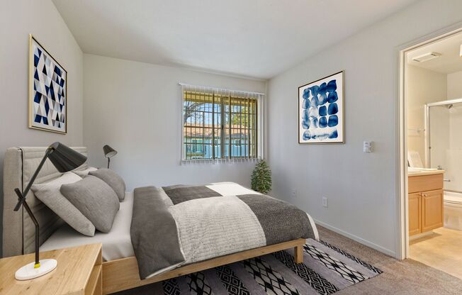 2 beds, 2 baths, 848 sqft, $2,550, Unit B201