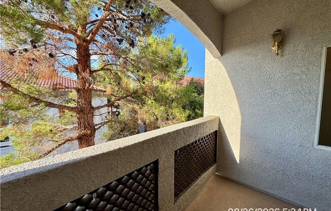 3 beds, 2 baths, $1,445, Unit # 4822