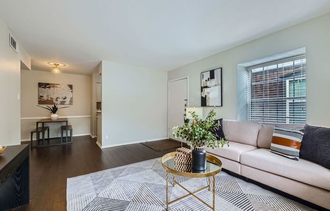 Condominium located in Olmos Park Gardens