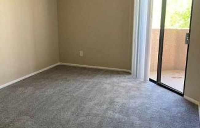 2 beds, 2 baths, 900 sqft, $1,375, Unit 237