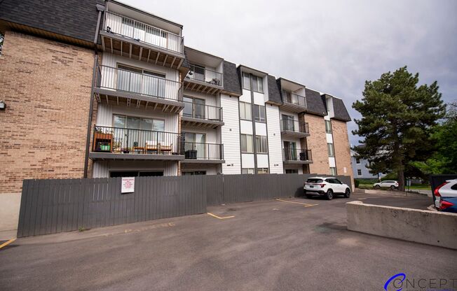 1 bed, 1 bath, 599 sqft, $1,275, Unit 09