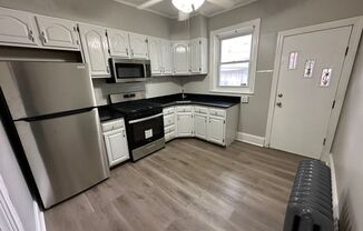 3 beds, 1 bath, $1,550