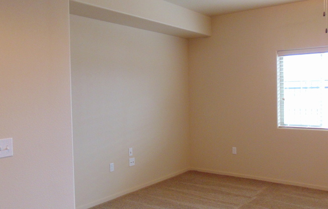 1 bed, 1 bath, 730 sqft, $1,275, Unit Unit # 122