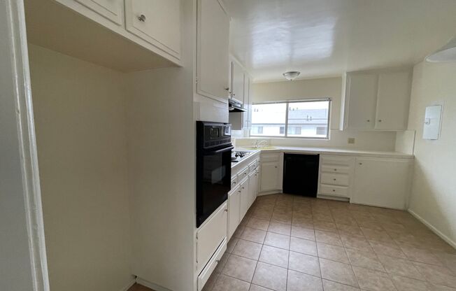 1 bed, 1 bath, 624 sqft, $1,995, Unit 317