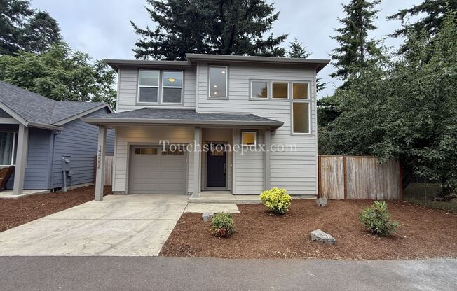 Luxury Meets Nature for this 3 BD | 2.5 BA Townhome Near Powell Butte