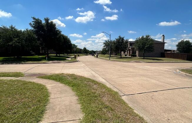 1253 TALL GRASS DR