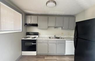 355 E 20 AVE
