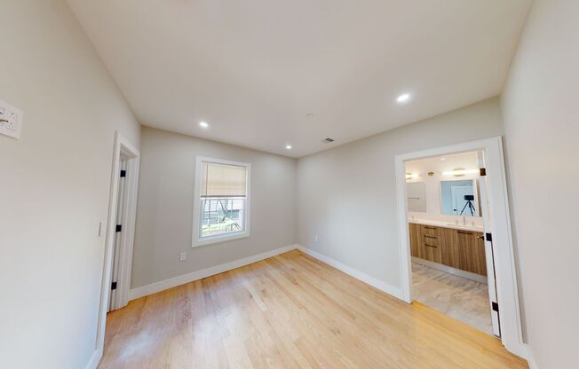 93 Williston Rd