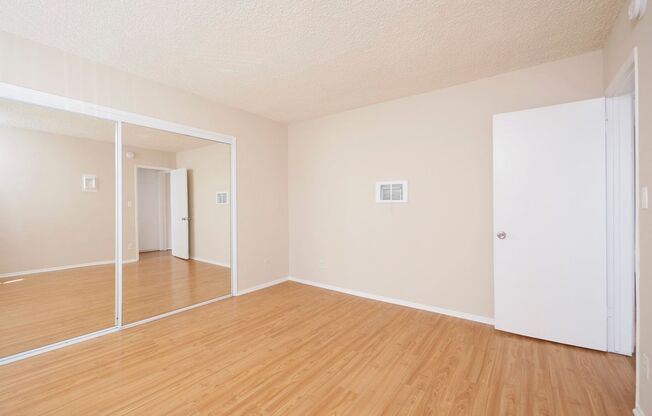 1 bed, 1 bath, $1,900, Unit 089#06