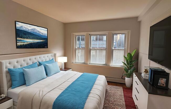 Studio, 1 bath, 415 sqft, $1,895, Unit #10