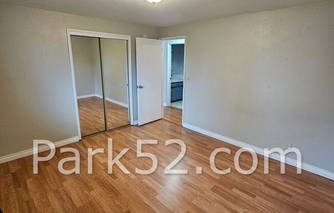 2 beds, 1 bath, $1,900, Unit 2503