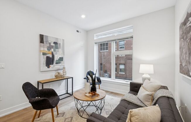 1 bed, 1 bath, 574 sqft, $1,525, Unit Unit 414