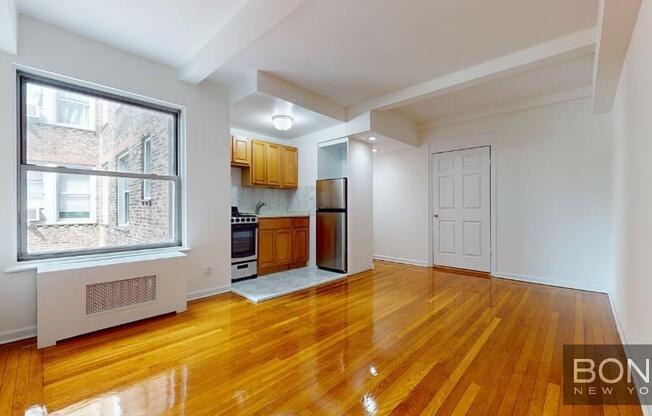 1 bed, 1 bath, $4,075, Unit 15C