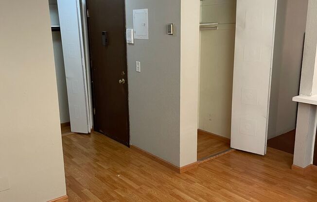 Studio, 1 bath, $849, Unit 104