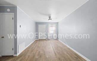 2 beds, 1 bath, 810 sqft, $1,150, Unit Walnut Ave 309