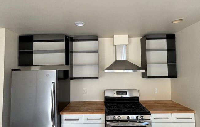 The Broadway Triangle - Residential