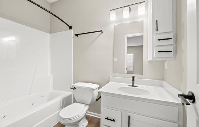 2 beds, 2.5 baths, 1,164 sqft, $1,695