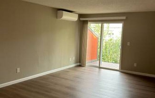 1 bed, 1 bath, 750 sqft, $1,345, Unit 1895F