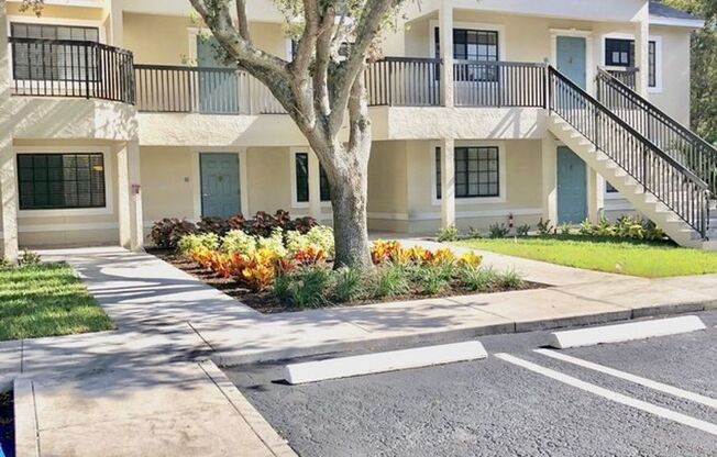 3 beds, 2 baths, 1,600 sqft, $2,575, Unit A-8