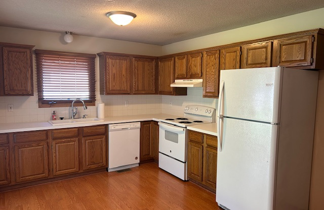 10603 W DOUGLAS