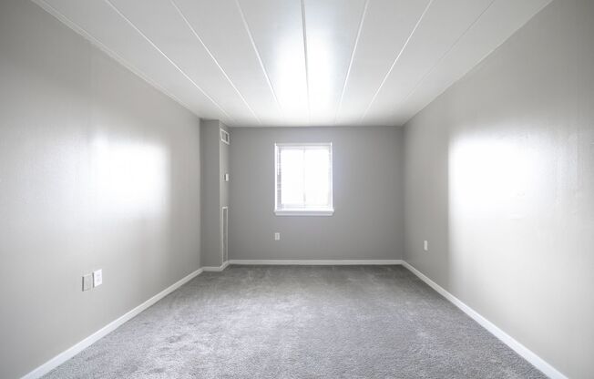 2 beds, 2 baths, 924 sqft, $1,315, Unit Unit 616