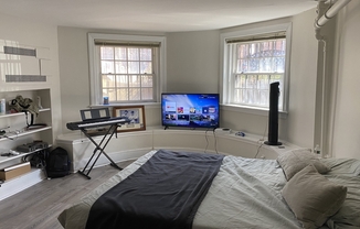 456 Beacon St Apt 5