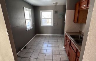 12814 ERWIN AVE