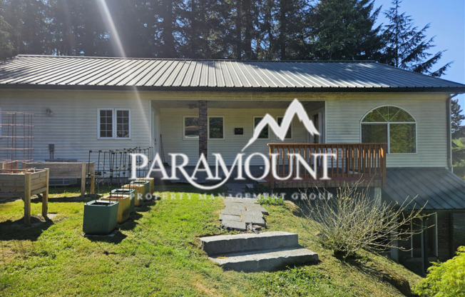 Spacious 4,600+sqft 5 Bedroom in Bremerton!