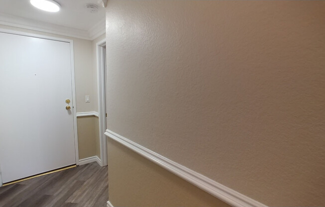 2 beds, 2 baths, 910 sqft, $2,850, Unit 203