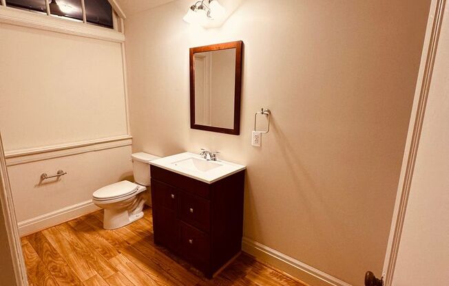 2 beds, 1.5 baths, 1,092 sqft, $1,525, Unit 700 Linden Ave Apt 208