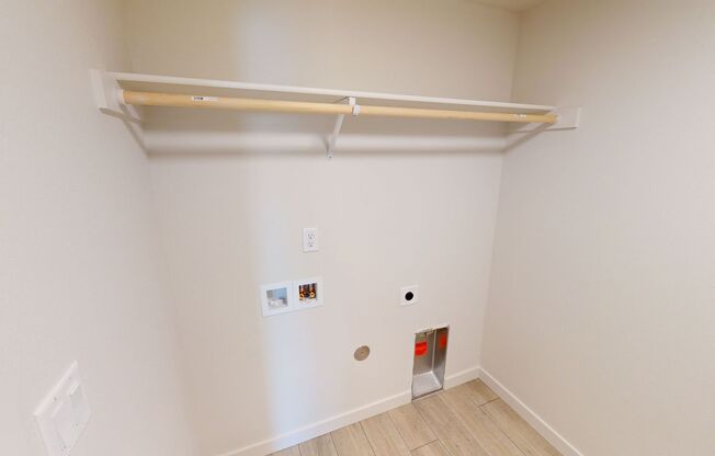 3 beds, 2 baths, 1,064 sqft, $1,895, Unit 349 Arissa