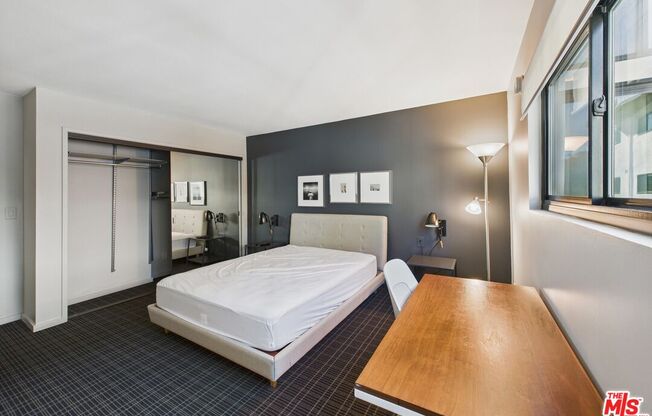 2 beds, 2 baths, 1,124 sqft, $6,100, Unit 205B