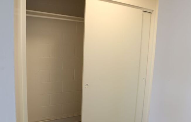 1 Bdrm/1 Bath/1 Prkg - $1,500