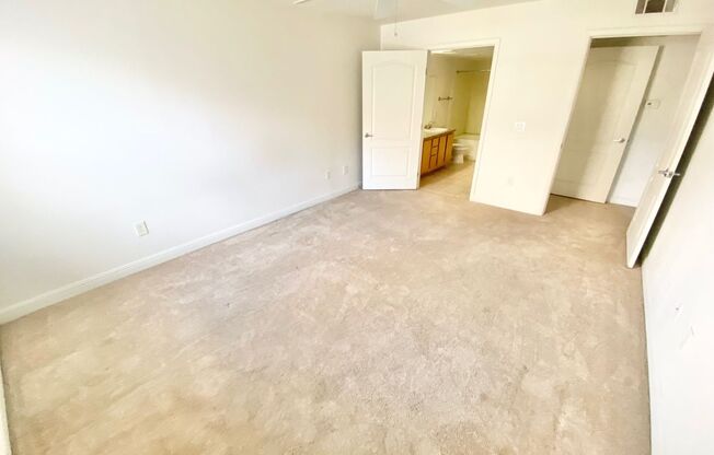 1 bed, 1 bath, $1,150, Unit # 1211