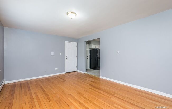 7026-7042 S Cornell Ave